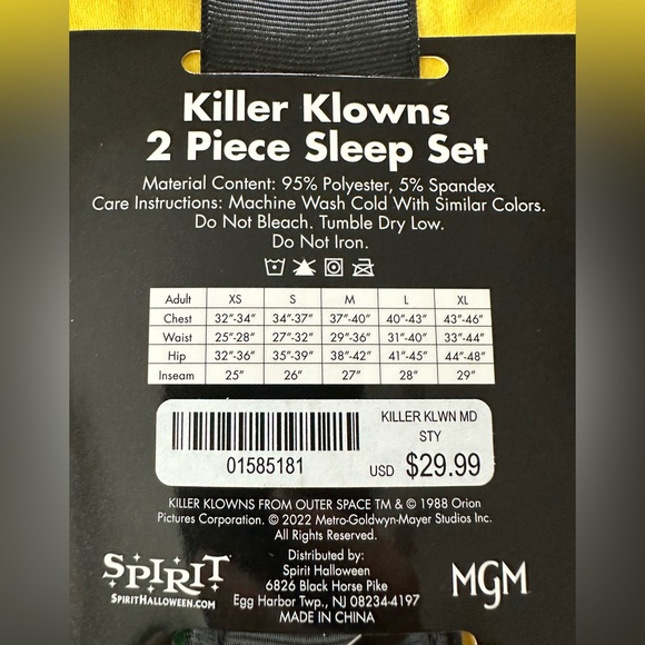 Spirit Halloween Killer Klowns🤡 pajamas - Picture 3 of 4
